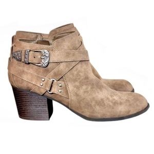 Indigo Rd Women's Brown Buckle Ankle Boots Size 8M